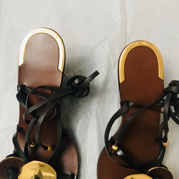 TORY BURCH WOMEN STRAPY SANDALS. CLASSY DESIGN FOR FASHION & QUALITY. SIZE 6 - Picture 7 of 10
